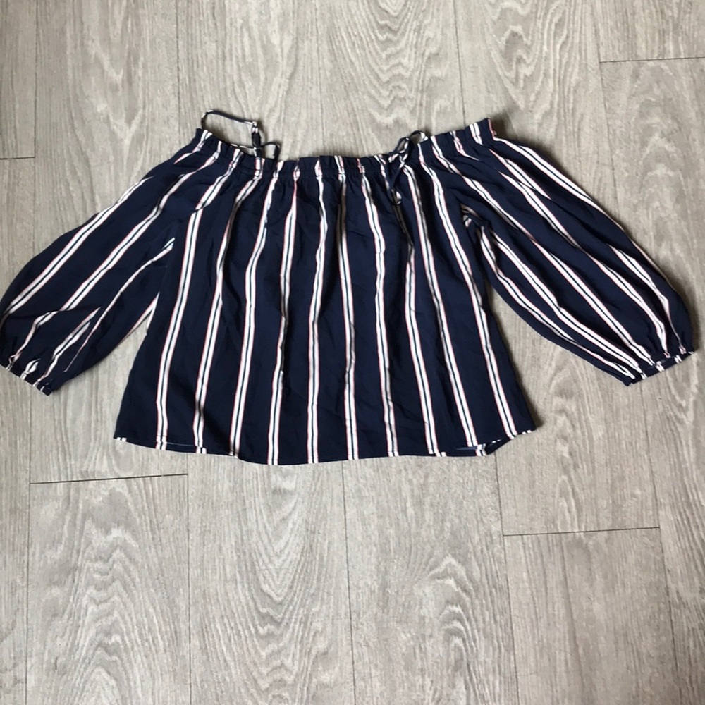 Forever 21 blouse size m
